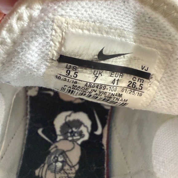 Nike Air Max 270 Women's White Floral Print Running Shoes Size 9.5 AR0499 100 - Picture 7 of 8